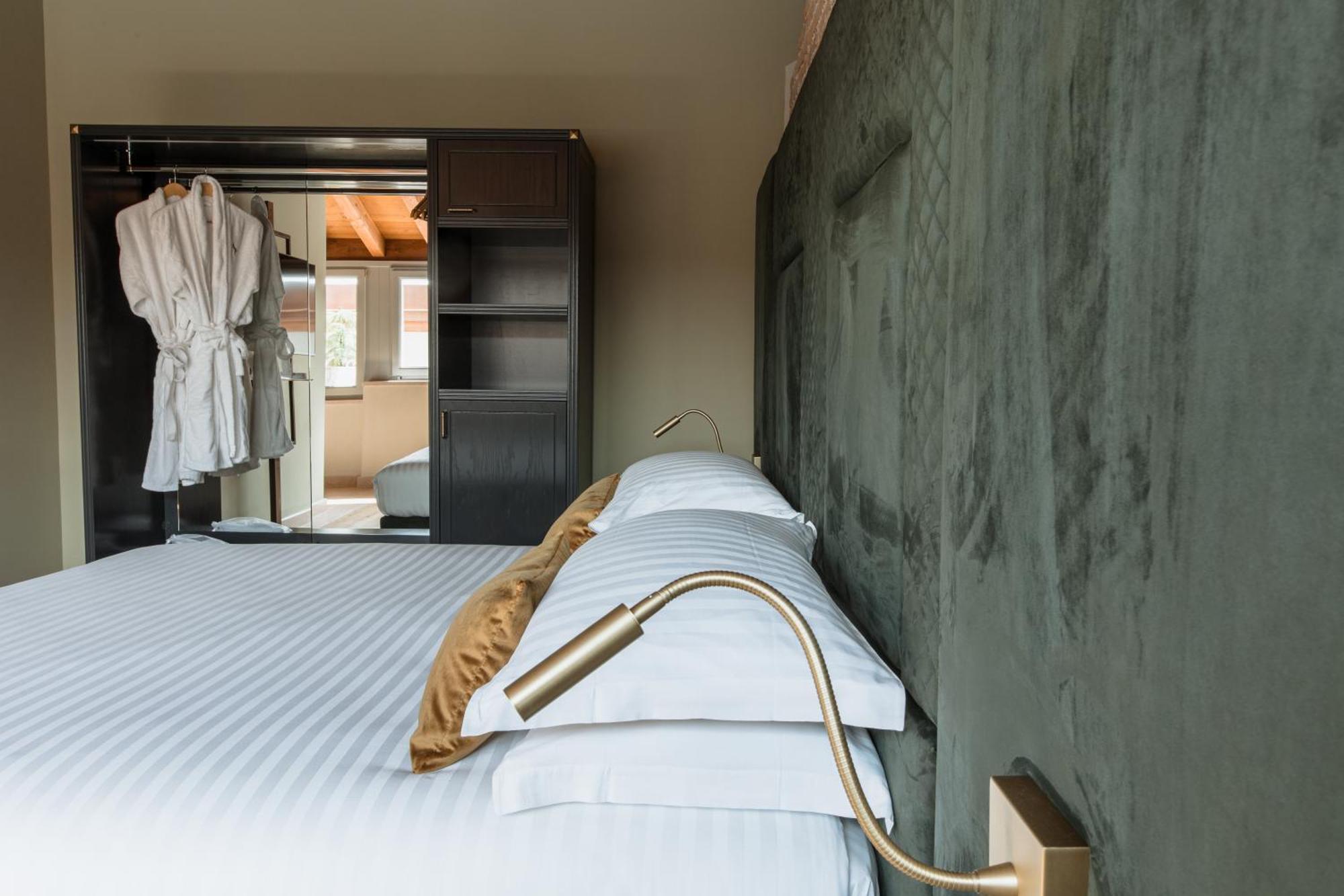 Pavillon Suite & Apartments Peschiera del Garda Eksteriør bilde