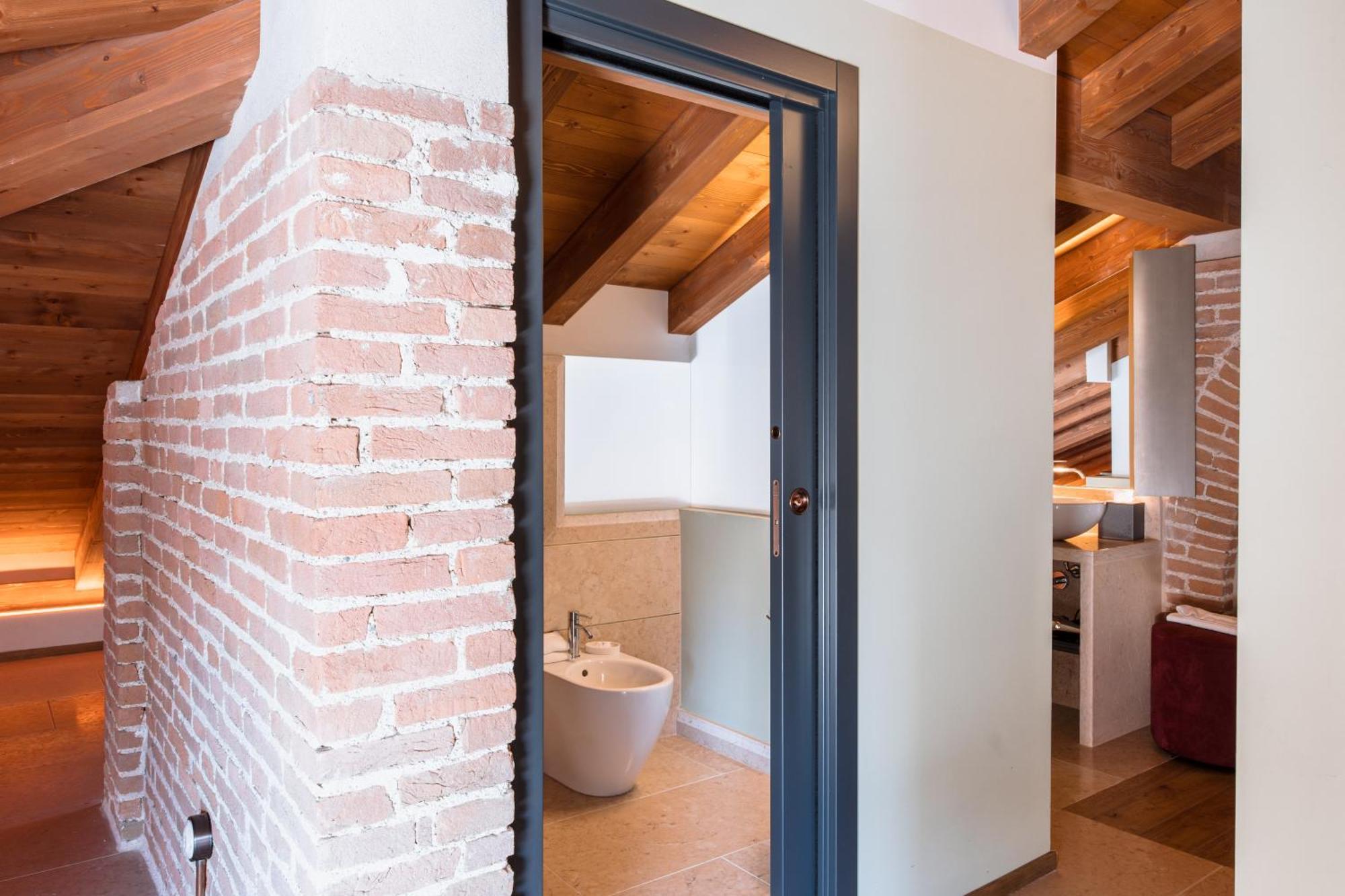 Pavillon Suite & Apartments Peschiera del Garda Eksteriør bilde