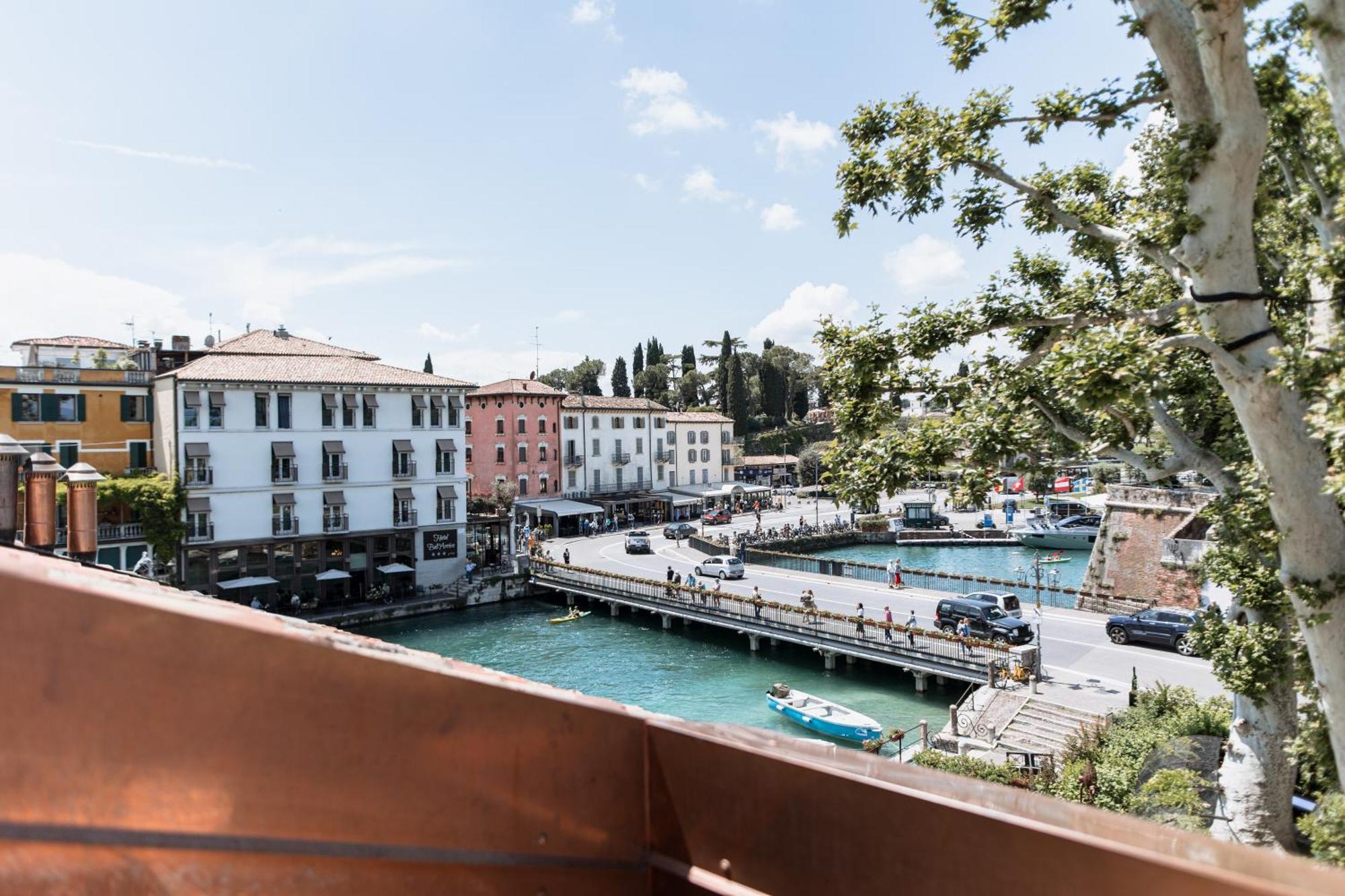 Pavillon Suite & Apartments Peschiera del Garda Eksteriør bilde