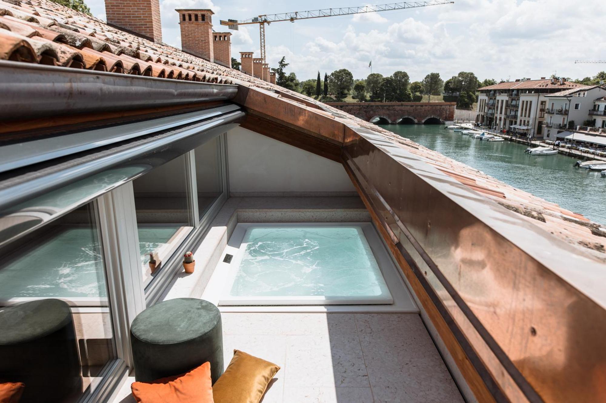 Pavillon Suite & Apartments Peschiera del Garda Eksteriør bilde
